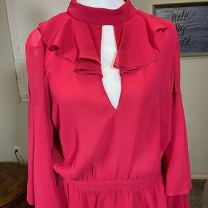 Bebe Tiered Sleeve Peplum Top – Size L – NWT – Fuchsia